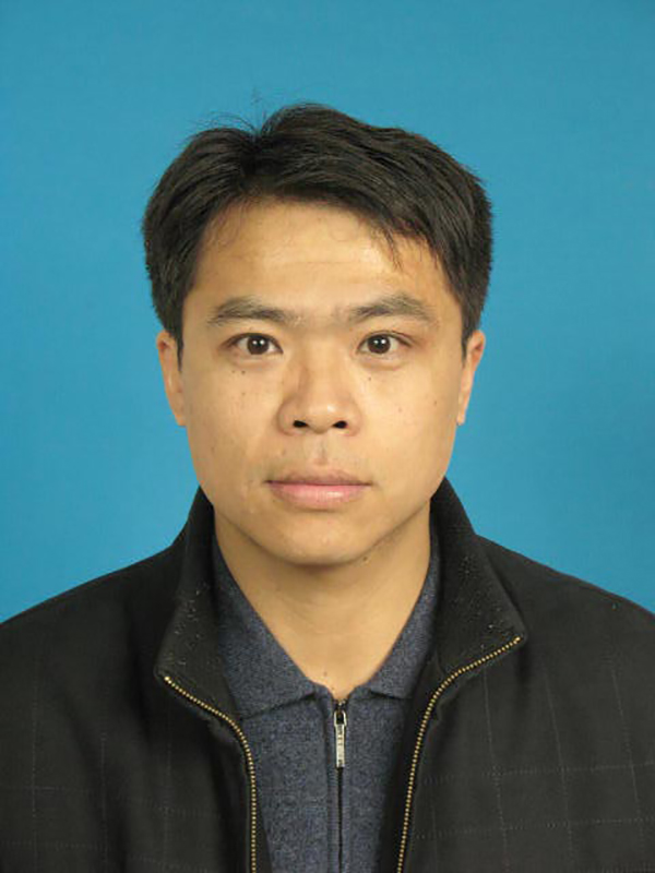 任鸿翔教授