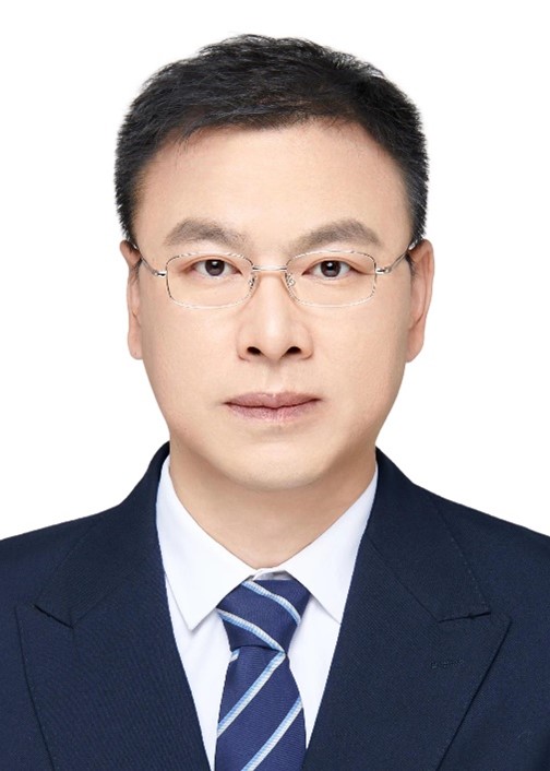 谢新强教授照片